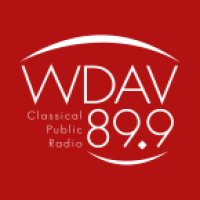 89.9 WDAV logo